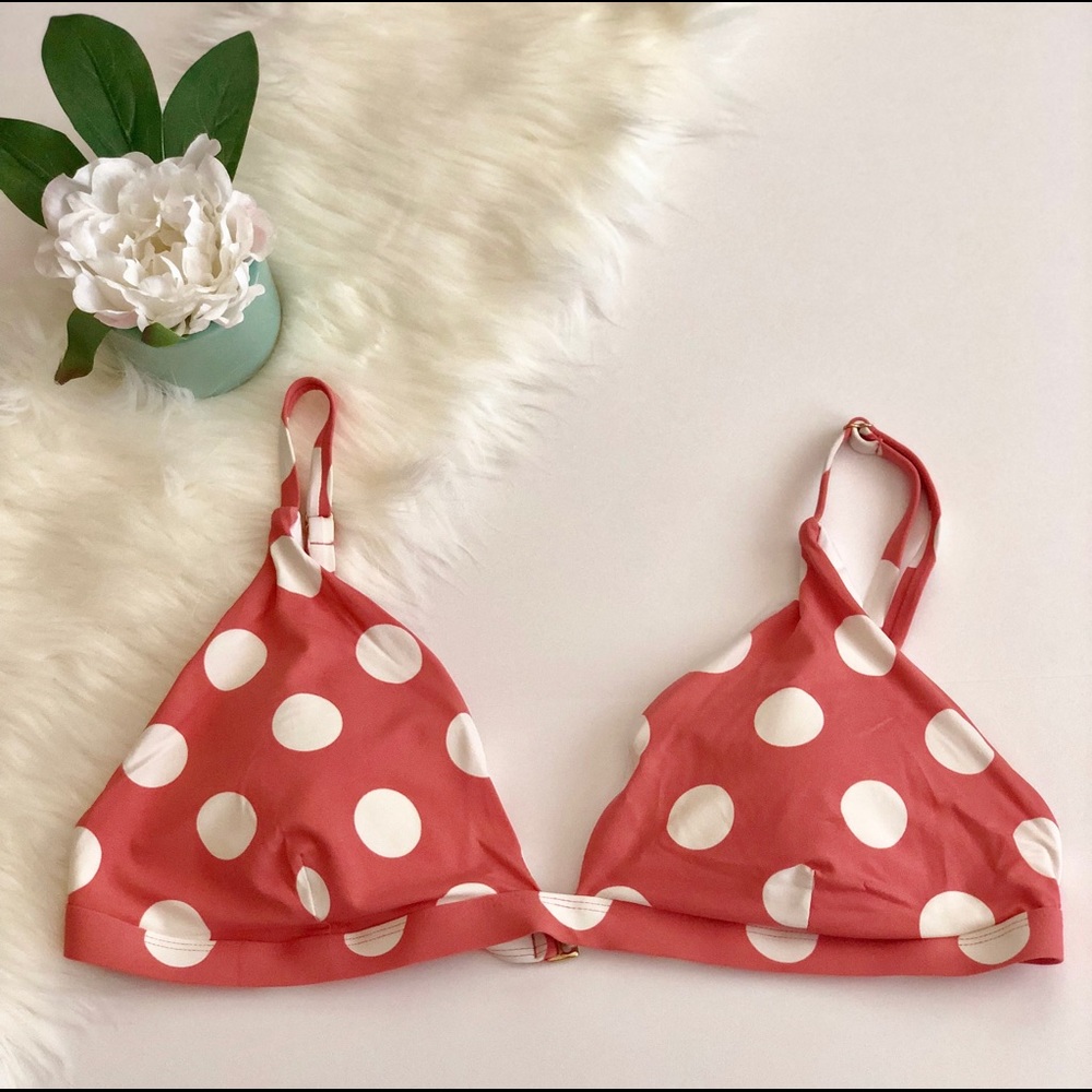 ‼️PRICE DROP‼️ Polka Dot Bikini Top